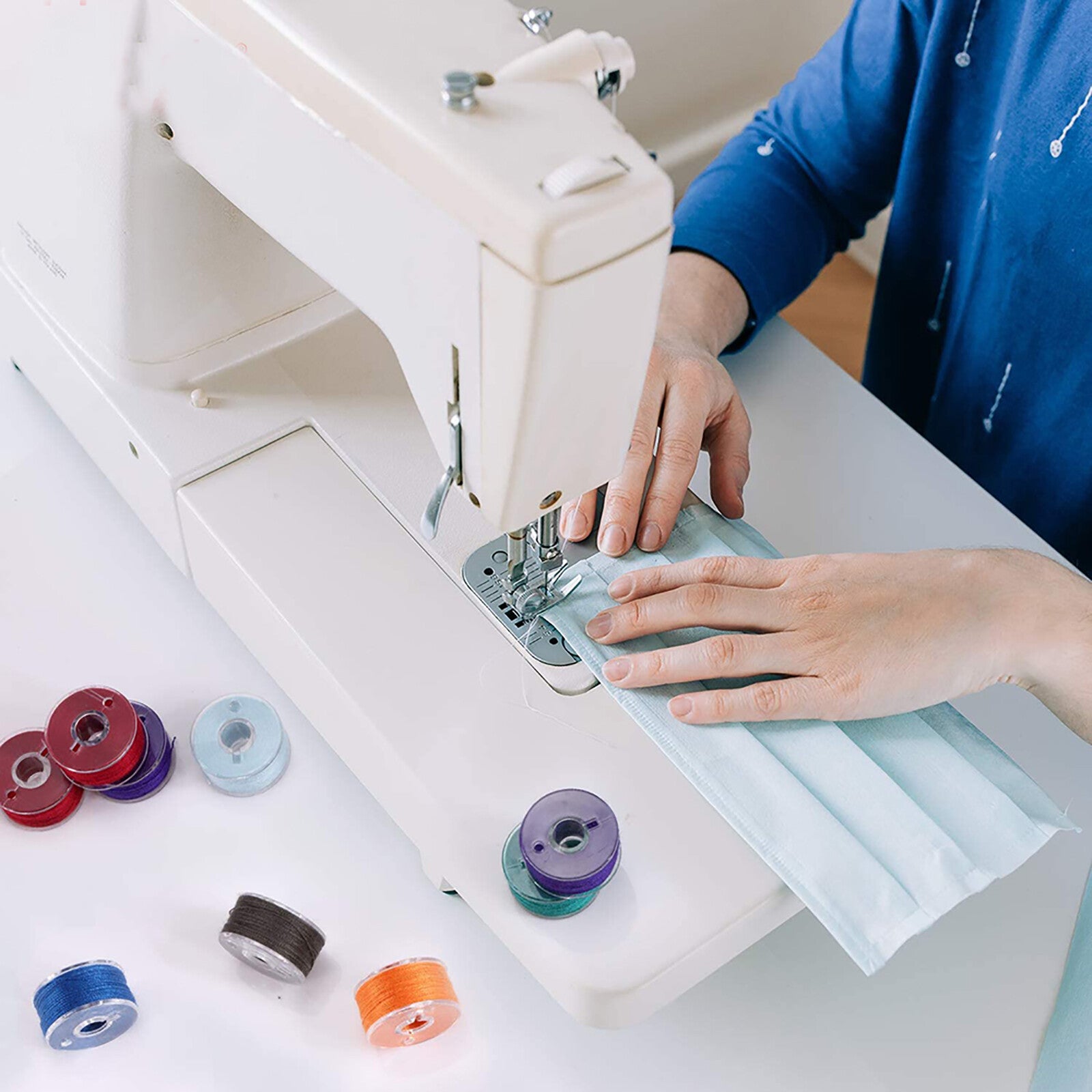 100PCS Multicolor Sewing Thread Spools - Universal Machine Bobbin Embroidery Thread Set