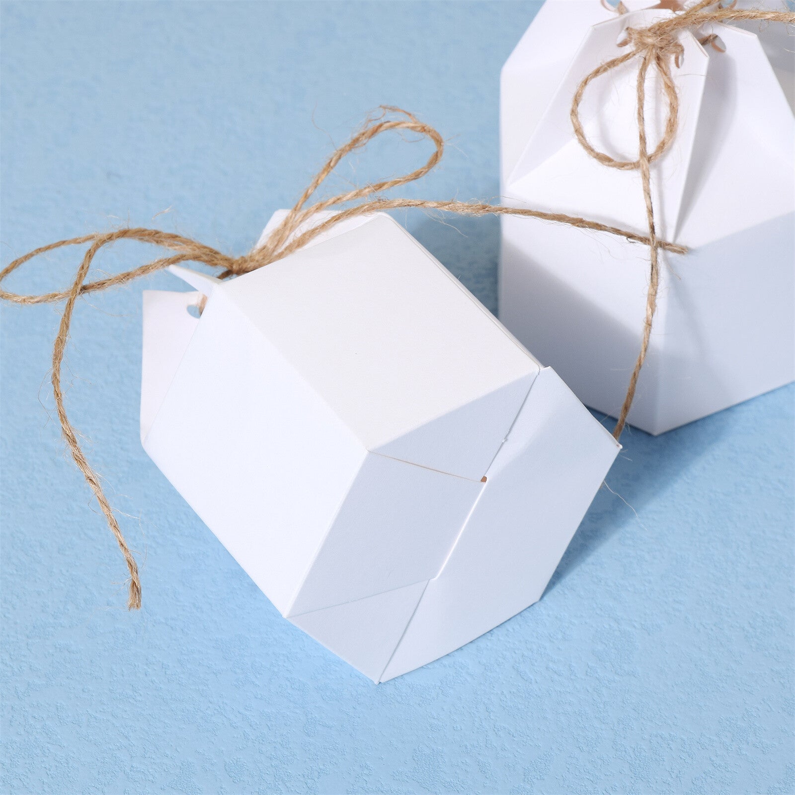 50PCS Kraft Paper Pillow Candy Gift Boxes with Rope Wedding Party Favour Bags