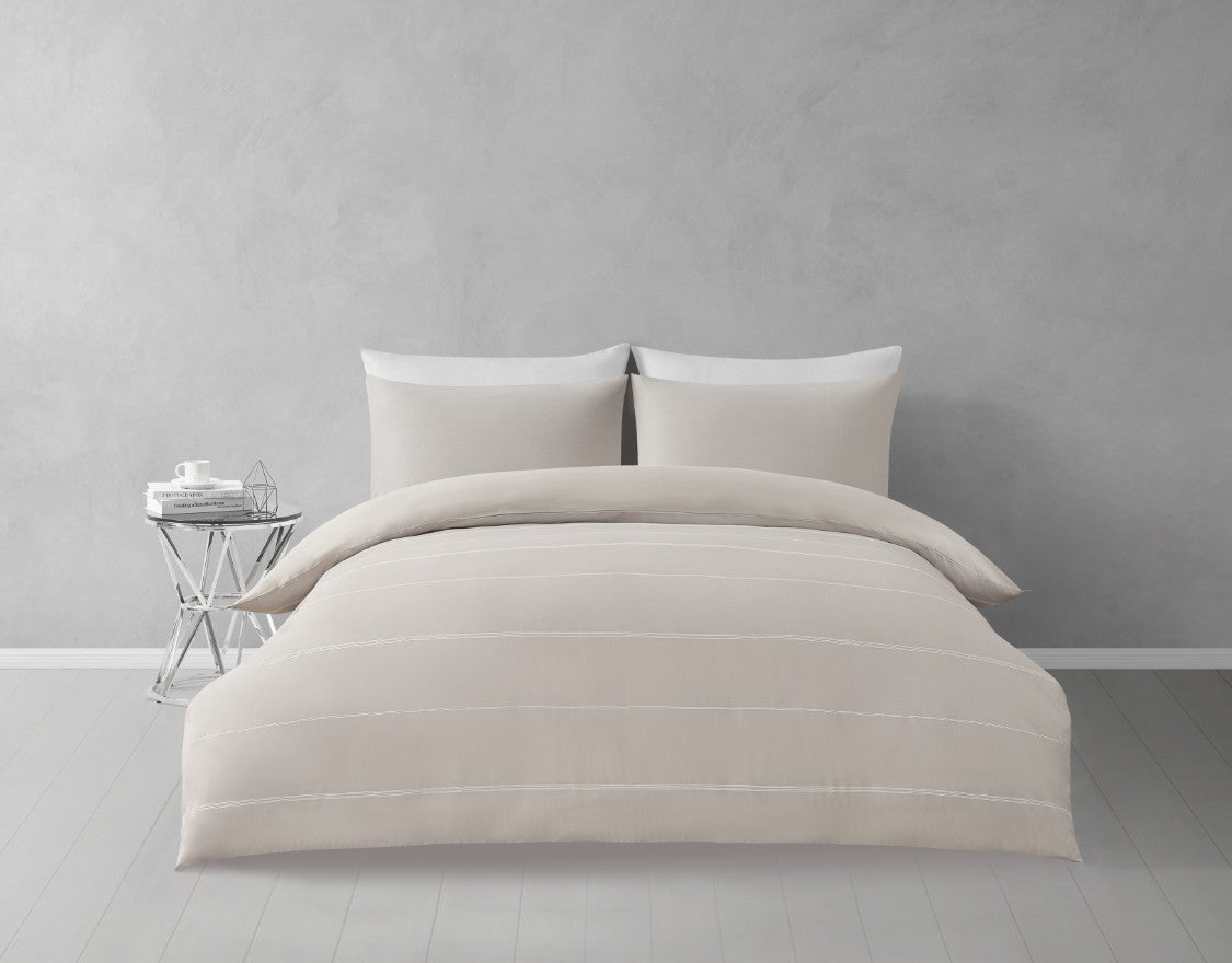 Sand beige jacquard quilt cover set