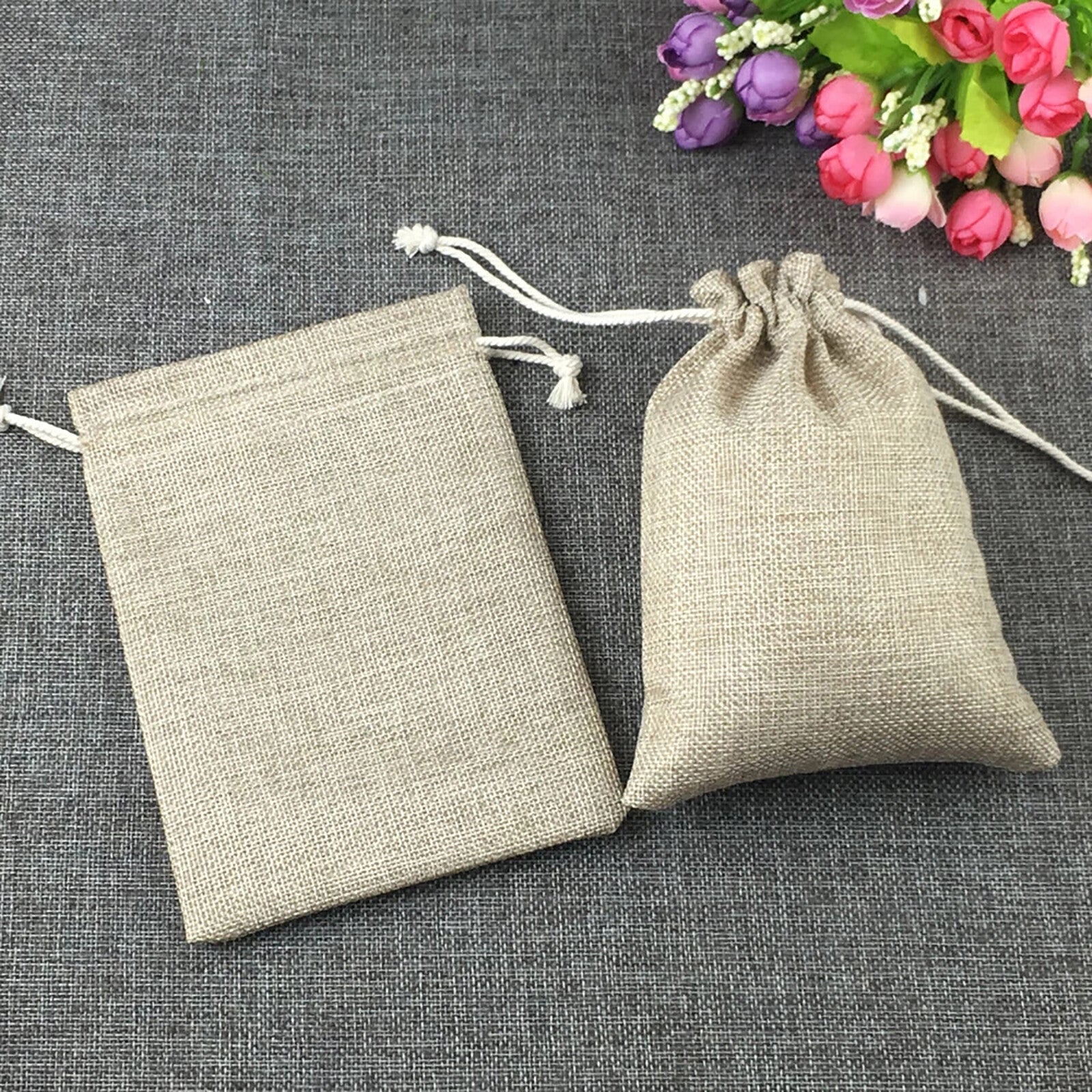 30PCS Natural Linen Drawstring Pouches - Burlap Jute Gift Bags for Jewellery, Wedding and Party Favours