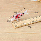 White and red koi model, 5.5cm