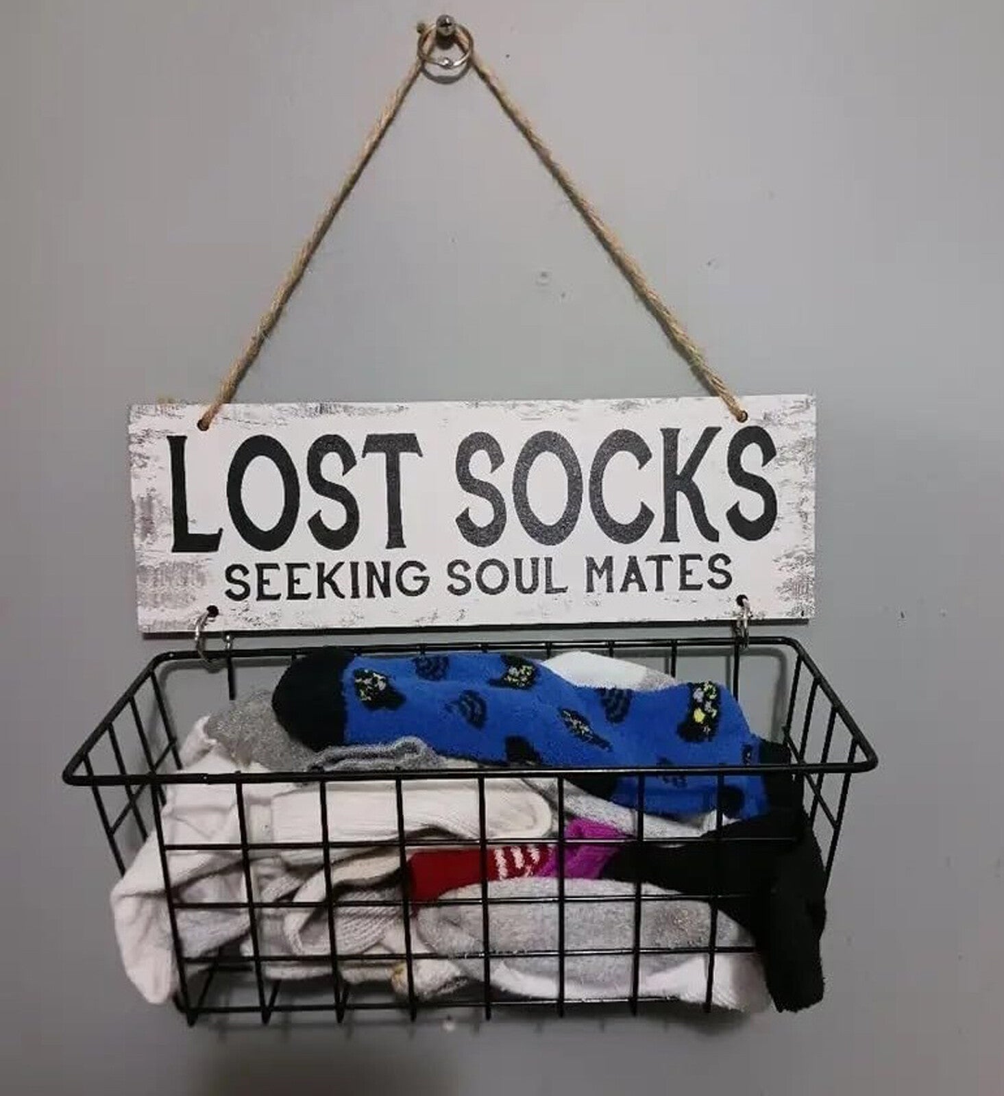 Lost Socks Laundry Basket Sign – Wall Mounted Laundry Room Sock Organizer