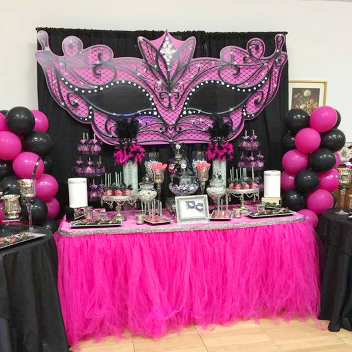 Black tulle table skirt colour option