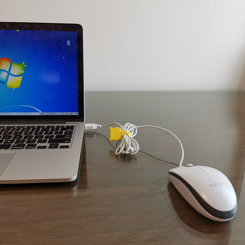 Cable tie on a mouse cable