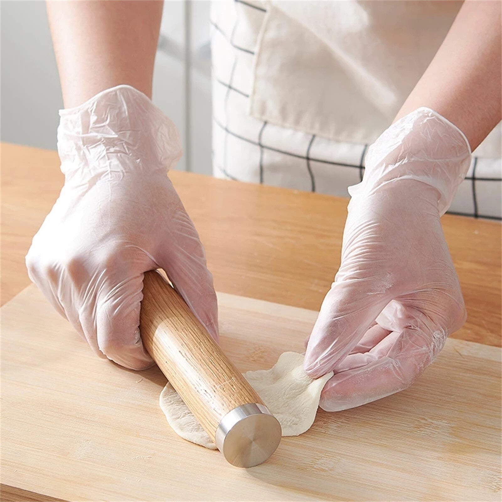 200PCS Clear Vinyl Disposable Gloves Powder Free - Food Safe Medical and Cleaning Gloves Size M
