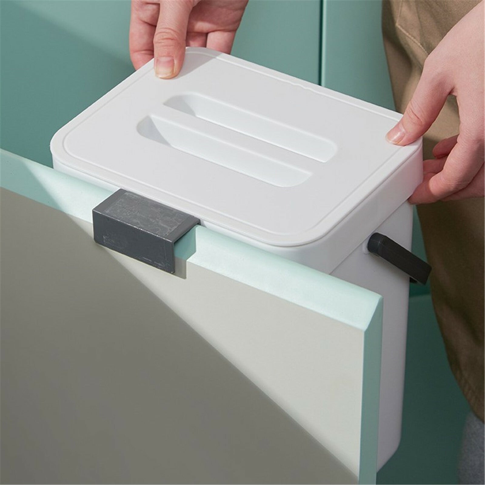 2 Pack Wall Mounted Mini Trash Can with Lid – Hanging Plastic Waste Bin for Kitchen and Bathroom