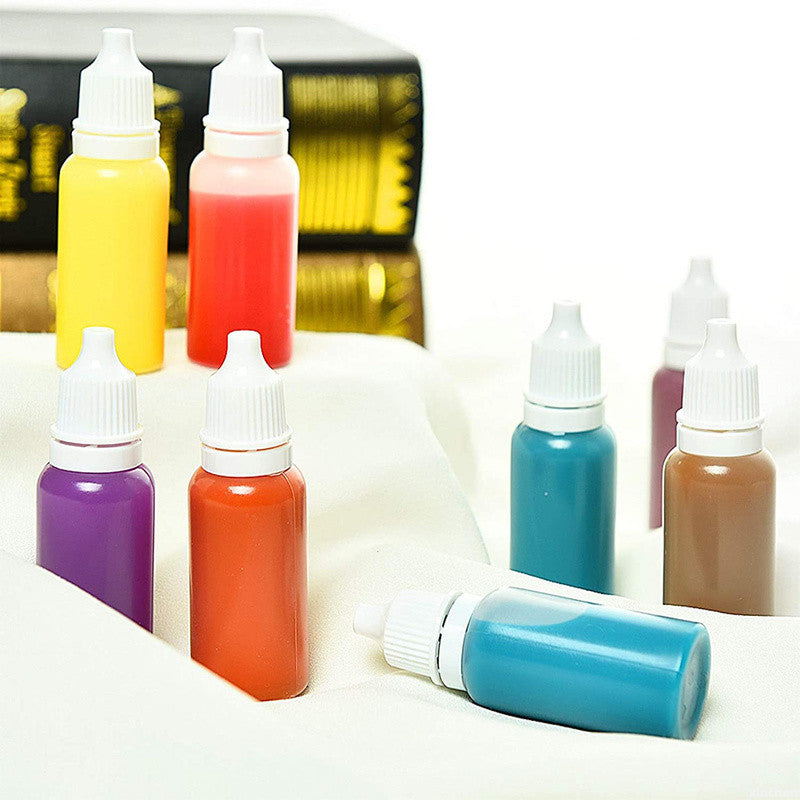 100 Pack 5ml Empty Plastic Dropper Bottles – Clear Squeezable Liquid Containers for Oils, Paints and DIY Use